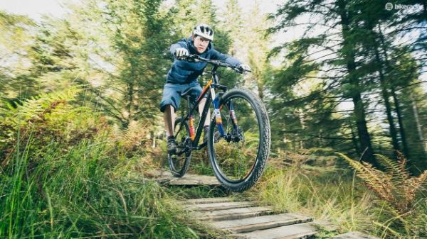 Saracen Tufftrax Comp Hydro Disc 29 Mountain Bike