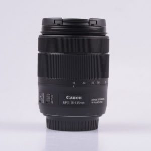 Canon Ef-s 18-135mm F/3.5-5.6 Is Usm Lens