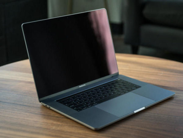 Apple Macbook Pro Mptv2 – 15.4″ Retina With Touch Id & Touch Bar Silver