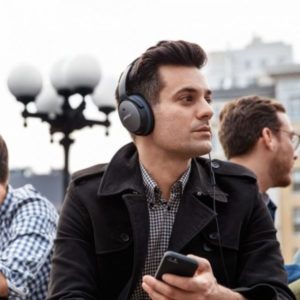 Bose® Quietcomfort® 25 Acoustic Noise Cancelling Headphones