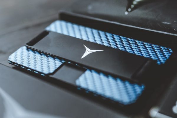 Tech Nuggets – Carbon Fibre Wallet Money Clip And Credit Card Holder – Blue